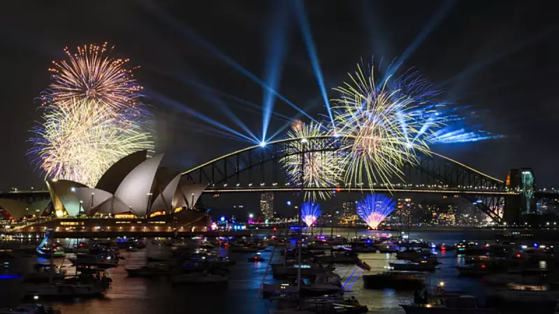 2026'ya İlk Kiribati Girdi: Pasifik'ten Dünyaya Yılbaşı Coşkusu Yayılıyor