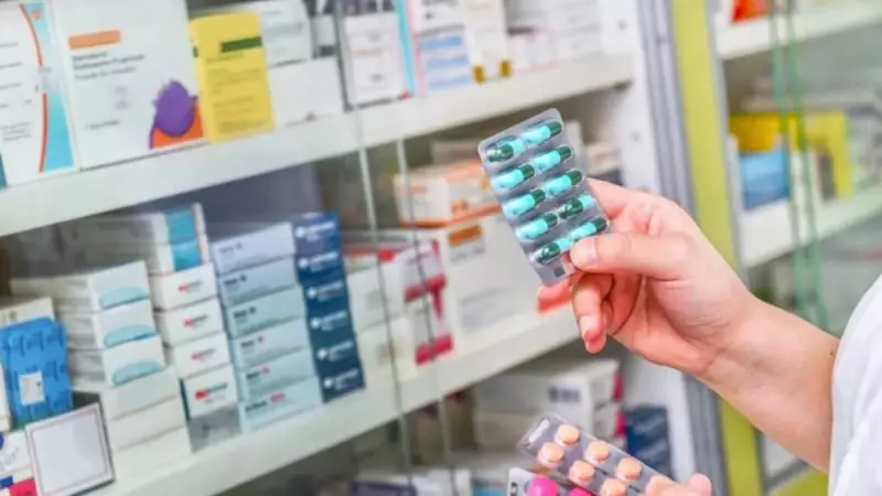 31 Aralık ve 1 Ocak'ta Eczaneler Açık mı? Nöbetçi Eczane Sorgulama Rehberi