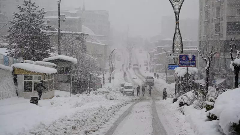4 İlde 412 Köy Yolu Kapalı: Kar Mücadelesi Sürüyor