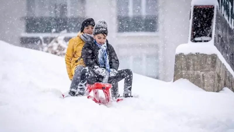 Afyonkarahisar'da Yarın Okullar Tatil Mi? 14 Ocak Kar Tatili Kararı Bekleniyor