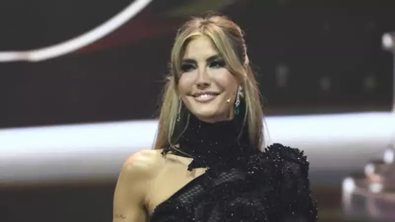 Çağla Şıkel Hasta Yatağından Açıkladı: 'Azıcık Durmam Gerekiyormuş'