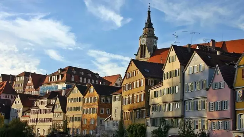 Almanya'da Konut Fiyatları 2024'te Yükselişe Geçti: %2.9 Artış