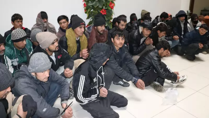 Amasya'da TIR Dorsesinde Gizlenen 42 Kaçak Göçmen Yakalandı