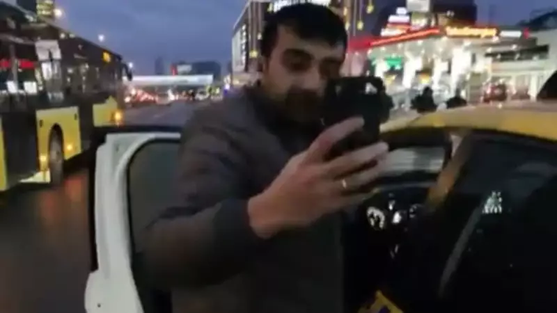 Ataşehir'de Taksi Skandalı: Engelli Aile Araçtan İndirildi!