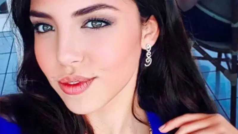 Aygül Aydın'dan Tektaş Paylaşımı: Evlilik mi, Geçmişe Gönderme mi?