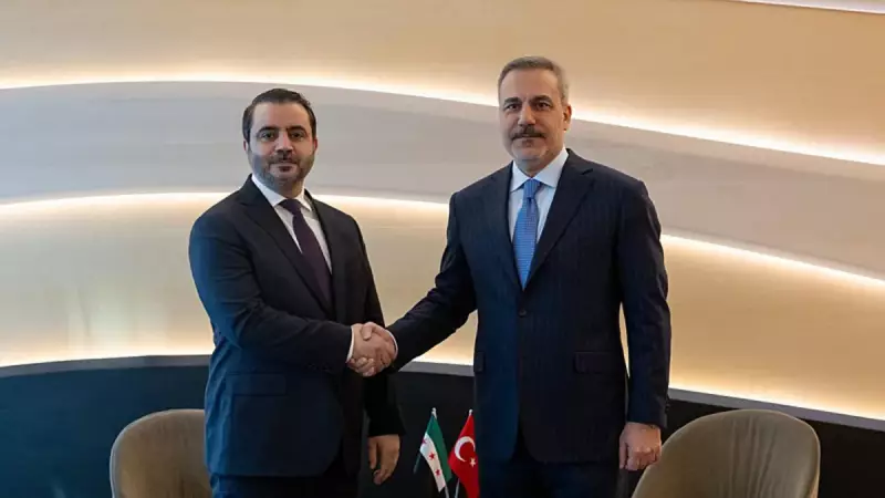 Bakan Fidan Paris'te Suriye Dışişleri Bakanı Şeybani ile Görüştü