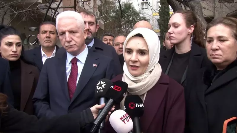 Bakan Göktaş, Bıçaklanarak Öldürülen Atlas Çağlayan'ın Ailesine Taziyede Bulundu