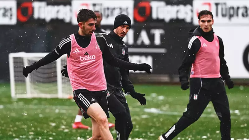 Beşiktaş, Keçiörengücü Maçı İçin Sahaya Çıktı!