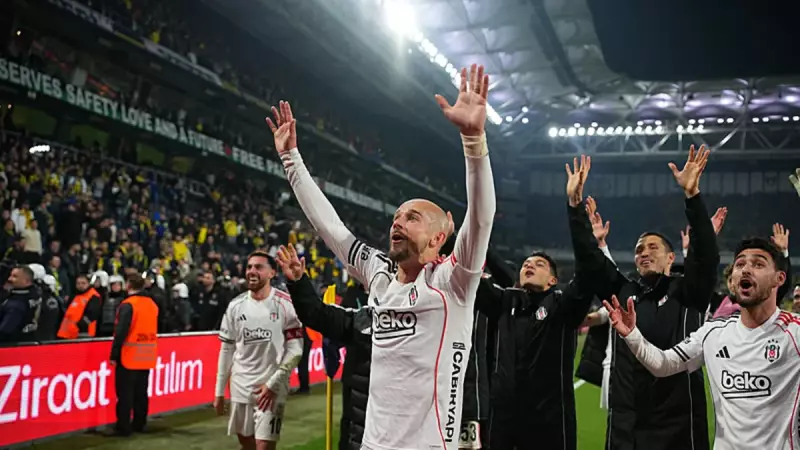 Beşiktaş, Sezonun İlk Büyük Galibiyetini Fenerbahçe'yi 2-1 Yenerek Aldı!