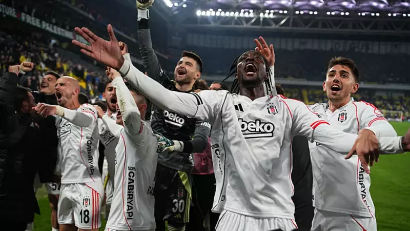 Beşiktaş, Sezonun İlk Derbi Zaferini Fenerbahçe'de Aldı: 2-1