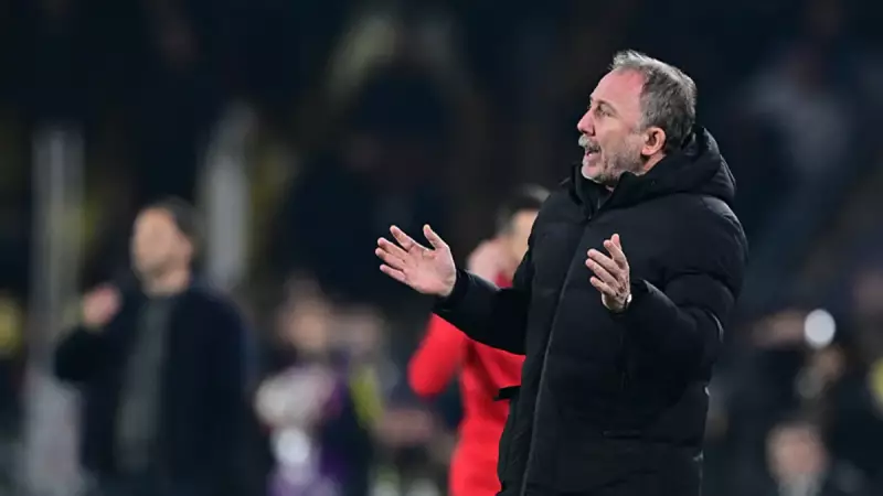 Beşiktaş'ta Erdal Erdem'den Sergen Yalçın İddialarına Net Yanıt: 'Sorun Yaşamam Mümkün Değil'