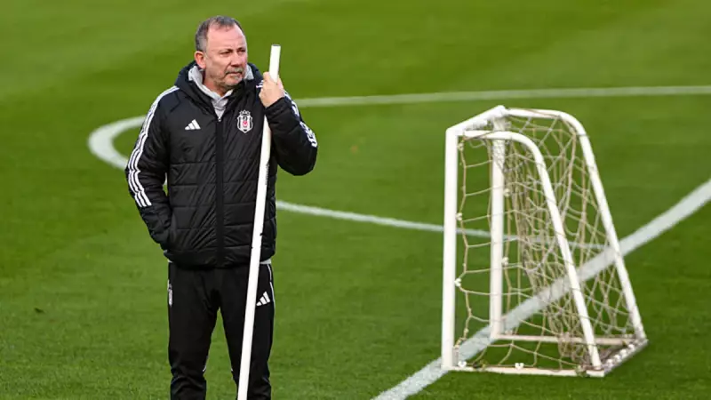 Beşiktaş'ta Transfer Sürprizi: Eski Trabzonsporlu İsim Hedefte