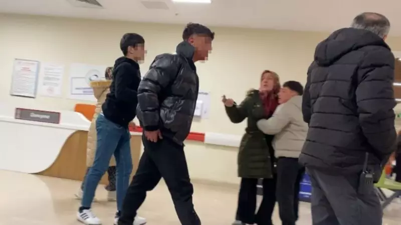 Burdur'da Gençler Arasında Çıkan Kavga Kanlı Bitti: 2 Yaralı