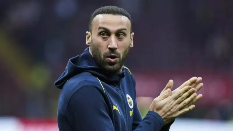 Cenk Tosun Kasımpaşa'da! Fenerbahçe'den Ayrılan Deneyimli Santrfor Yeni Takımında
