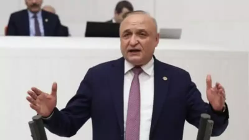CHP'li Melih Meriç'in Teşekkürü Parti İçinde Krize Yol Açtı
