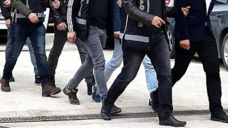 Düzce'de Uyuşturucu Operasyonu: 20 Tekrarlayan Suçlu Yakalandı