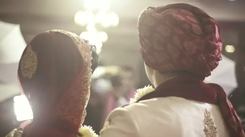 Eşi Kel Çıktı! Hindistan'da Saç Sahtekarlığı Nedeniyle Polise Başvurdu