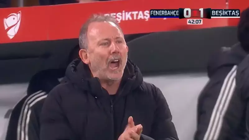 Fenerbahçe-Beşiktaş derbisinde tartışılan penaltı kararı! Sergen Yalçın alkışladı