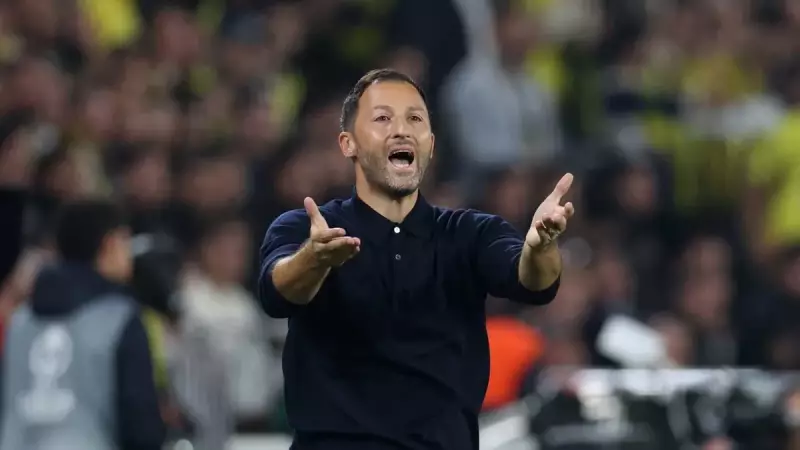 Fenerbahçe, Beşiktaş'tan Mert Günok Transferine Sıcak Bakıyor