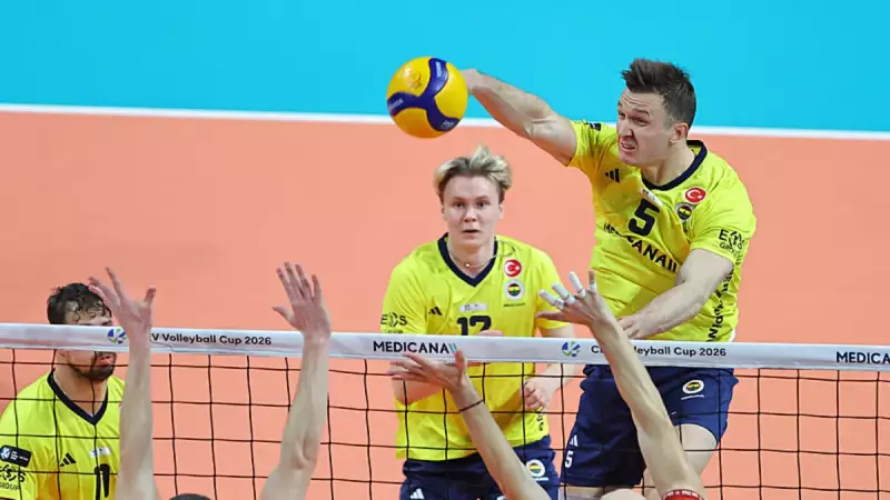 Fenerbahçe CEV Kupası'nda 8'li Finaller'e Yükseldi: Radnicki'yi 3-0 Yendi