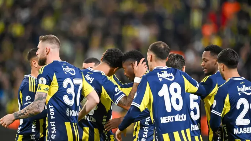 Fenerbahçe, Ziraat Türkiye Kupası'nda Beyoğlu Yeni Çarşı Karşısında! Tedesco'nun 11'i Açıklandı
