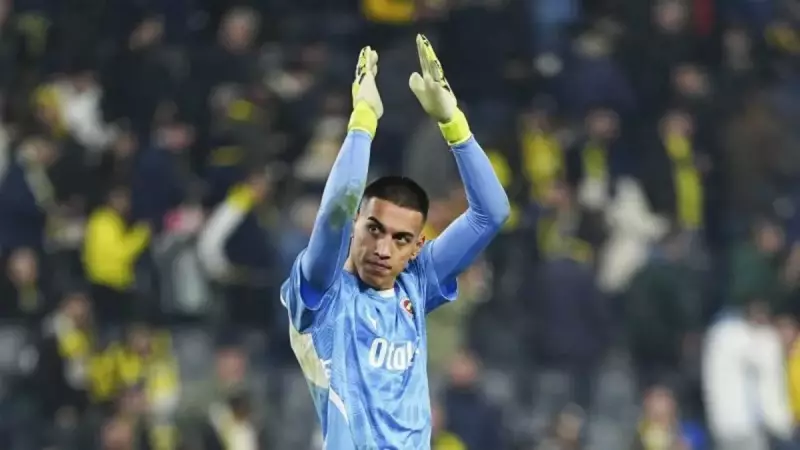 Fenerbahçe'de İrfan Can Eğribayat Legia Varşova'ya Transfer Oluyor