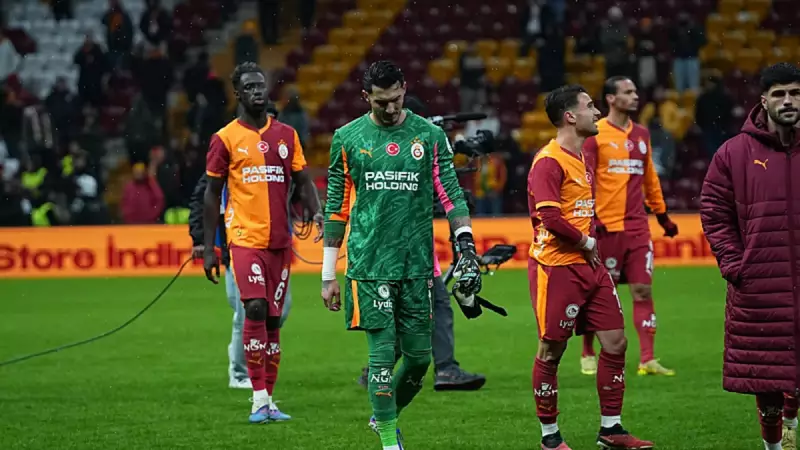 Galatasaray'da Deprem: Taraftardan İstifa Tezahüratları ve 'Vefasızlık' Yorumu