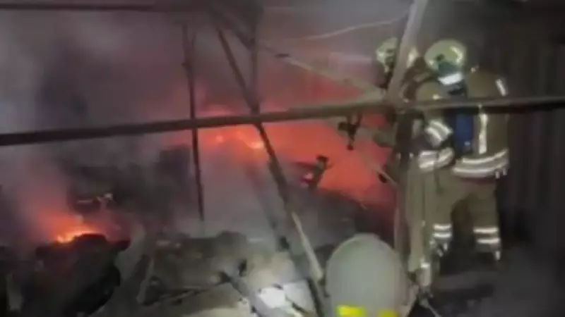 Kahramanmaraş'ta İş Yeri Yangını: Dulkadiroğlu'nda Maddi Hasar