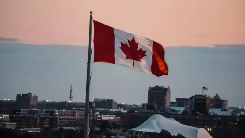 Kanada İran'daki Vatandaşlarına Acil Çağrı: Ülkeyi Terk Edin