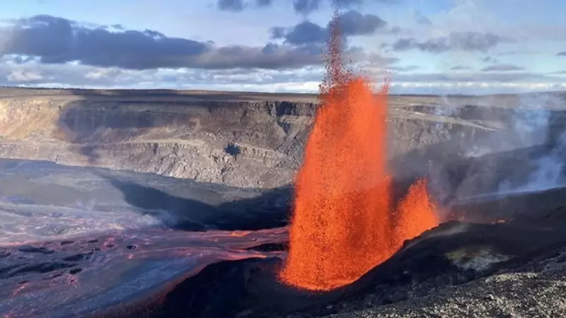 Kilauea Yanardağı 39. Kez Patladı: Lavlar 425 Metreye Ulaştı