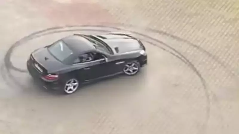 Maltepe'de Vale Skandalı: Müşteri Arabasıyla Drift Attılar