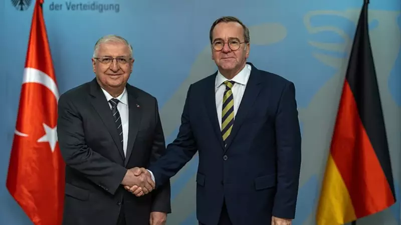 Milli Savunma Bakanı Güler Berlin'de Alman Mevkidaşı Pistorius ile Görüştü