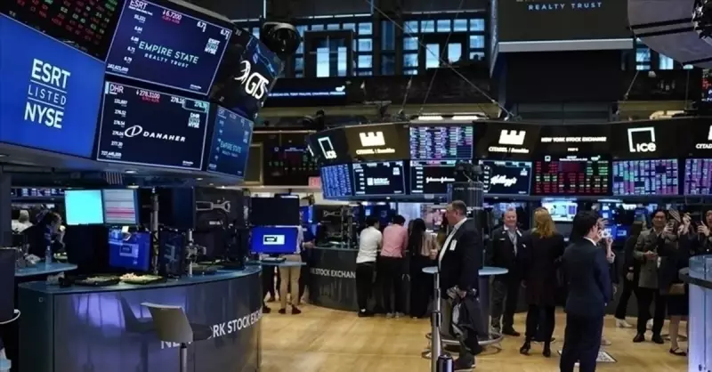 Piyasalar Jeopolitik Endişelerle Karma Seyrediyor: Dolar ve Altın Yükselişte