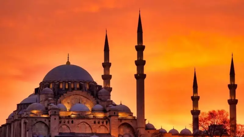 Regaip Kandili Namazı: Diyanet Açıklamasıyla Nasıl Kılınır ve Faziletleri