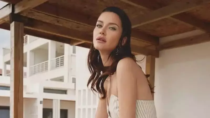 İrem Helvacıoğlu'nun Kızı Minik Sora Sosyal Medyada Kalpleri Isıttı!