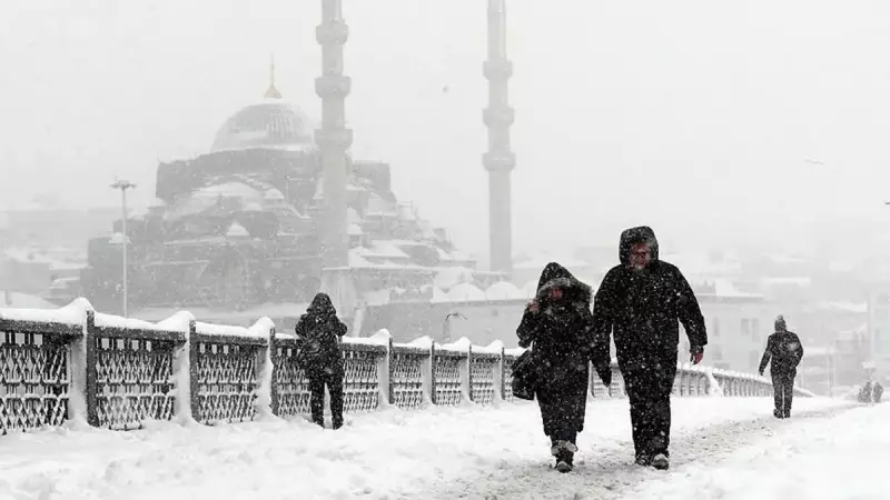 İstanbul'a Kar Ne Zaman Yağacak? Meteoroloji'den Kritik Tarih!