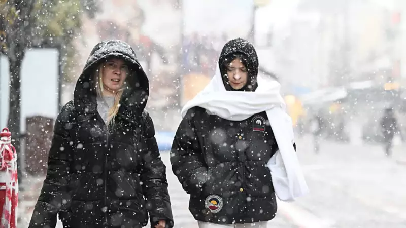 İstanbul'da 9 İlçe İçin Yeni Kar Uyarısı: Valilik Alarm Verdi