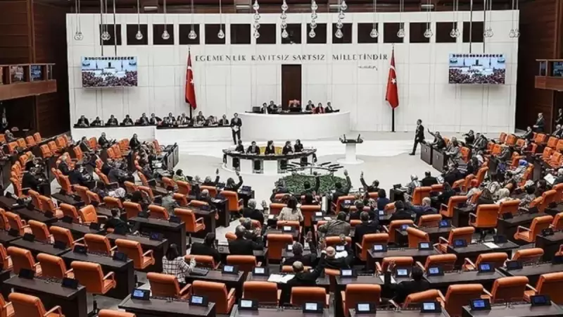 TBMM'de 11 Milletvekilinin Dokunulmazlık Dosyası Karma Komisyona Havale Edildi