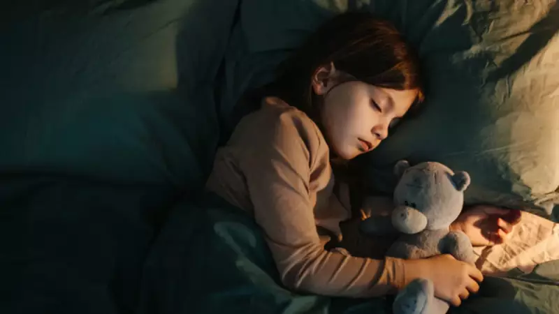 Uzmanlar Uyarıyor: Tatilde Uykusuzluk Çocukların Bağışıklığını Zayıflatıyor