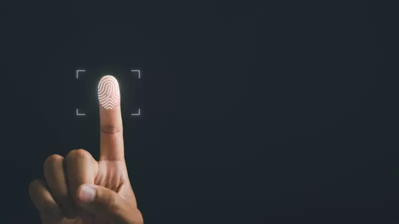 Yapay Zeka Parmak İzi Efsanesini Yıktı: %77 Doğrulukla Eşleştirdi