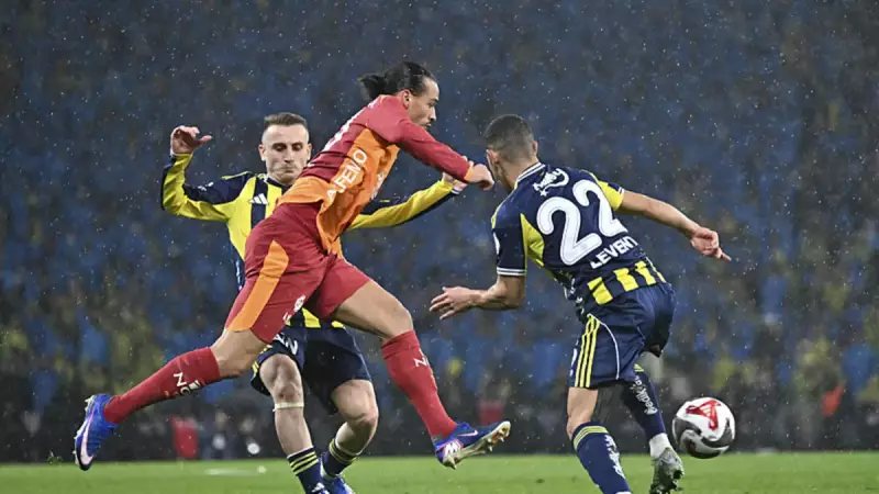 Yapay Zeka Tarihin En İyi Futbol Takımlarını Sıraladı: Fenerbahçe-Galatasaray Farkı!