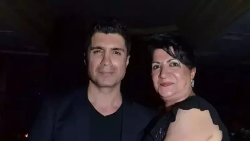 Özcan Deniz'in Annesi Kanserle Mücadele Ederken Hastaneye Kaldırıldı