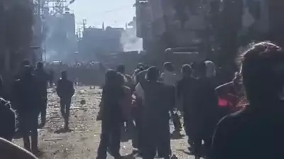 Adana'da Aşiret Kavgası: Taş, Şişe ve Sopalar Havada Uçuştu