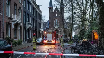 Amsterdam'da 154 Yıllık Tarihi Kilise Yeni Yılda Alevlere Teslim Oldu