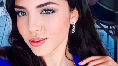 Aygül Aydın'dan Tektaş Paylaşımı: Evlilik mi, Geçmişe Gönderme mi?