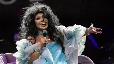 Bülent Ersoy'un Serveti Şaşırttı: Villalar, Dozer ve Daha Fazlası