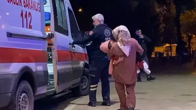Bursa'da 3 Yaşındaki Çocuk Devrilen Şifonyerin Altında Kaldı: Ağır Yaralı