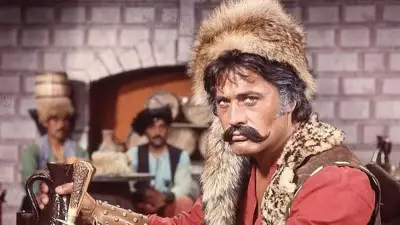 Cüneyt Arkın'ın Son İtirafı: 'Düşündükçe Ağlıyorum'