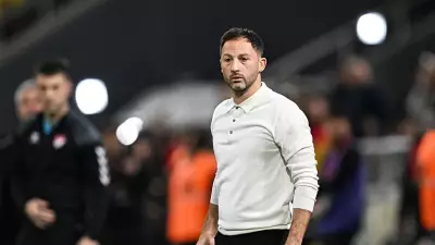 Fenerbahçe'de 2 Futbolcuya Daha Veda Kararı! Kulüp Bulmaları İstendi