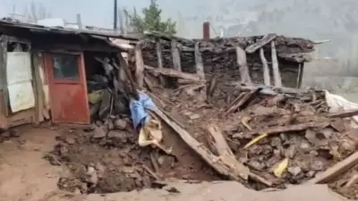 Konya'da Sağanak Ahırı Vurdu: Çatı Çöktü, 10 Hayvan Can Verdi